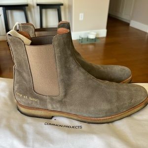 Common Projects Chelsea Boots in Grey Suede